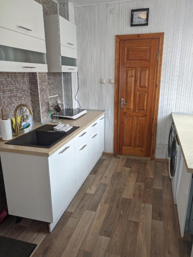 Guest House Nika - Cottages And Rooms In The Heart Of Palanga City Center Εξωτερικό φωτογραφία